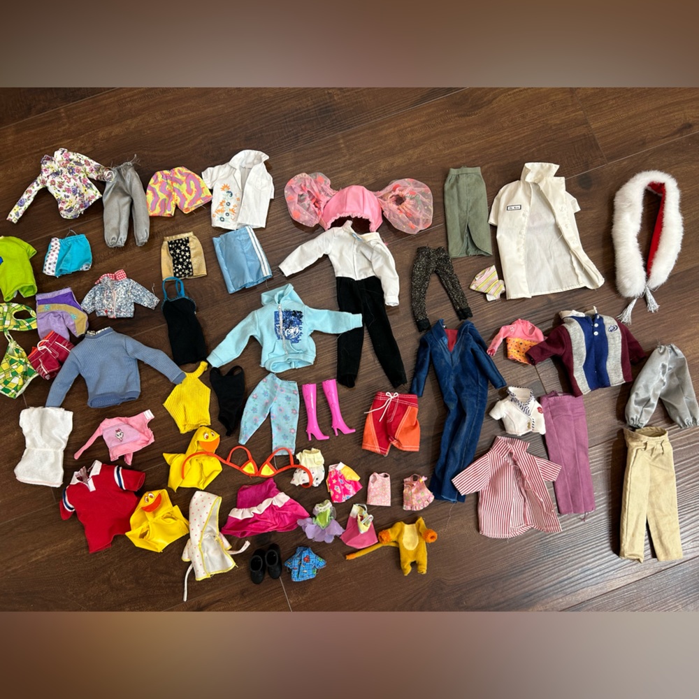 Vintage Barbie, Ken, Kelly Clothes Lot
